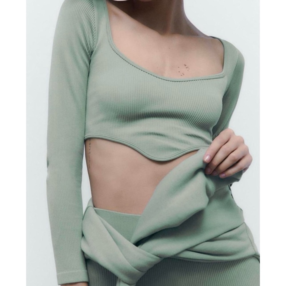 NEW ZARA Seamless Corset Top in Green